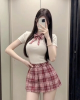 JK少女歡芮下課後營業中！E奶・過膝襪・壞壞眼神 今晚等你來報到
