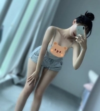 小魚兒25歲159D+｜白皙小隻大奶妹，身材反差很強，主動貼近節奏感很會抓