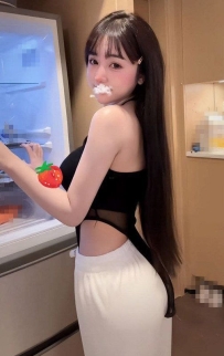 「盼盼｜163/D/45/23歲 甜美白嫩好聊騷 柔韌性超強姿勢隨便換」
